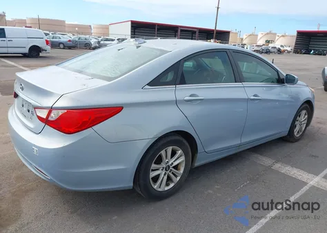 2013 Hyundai Sonata Gls z USA, uszkodzony, nr VIN 5NPEB4AC8DH669156